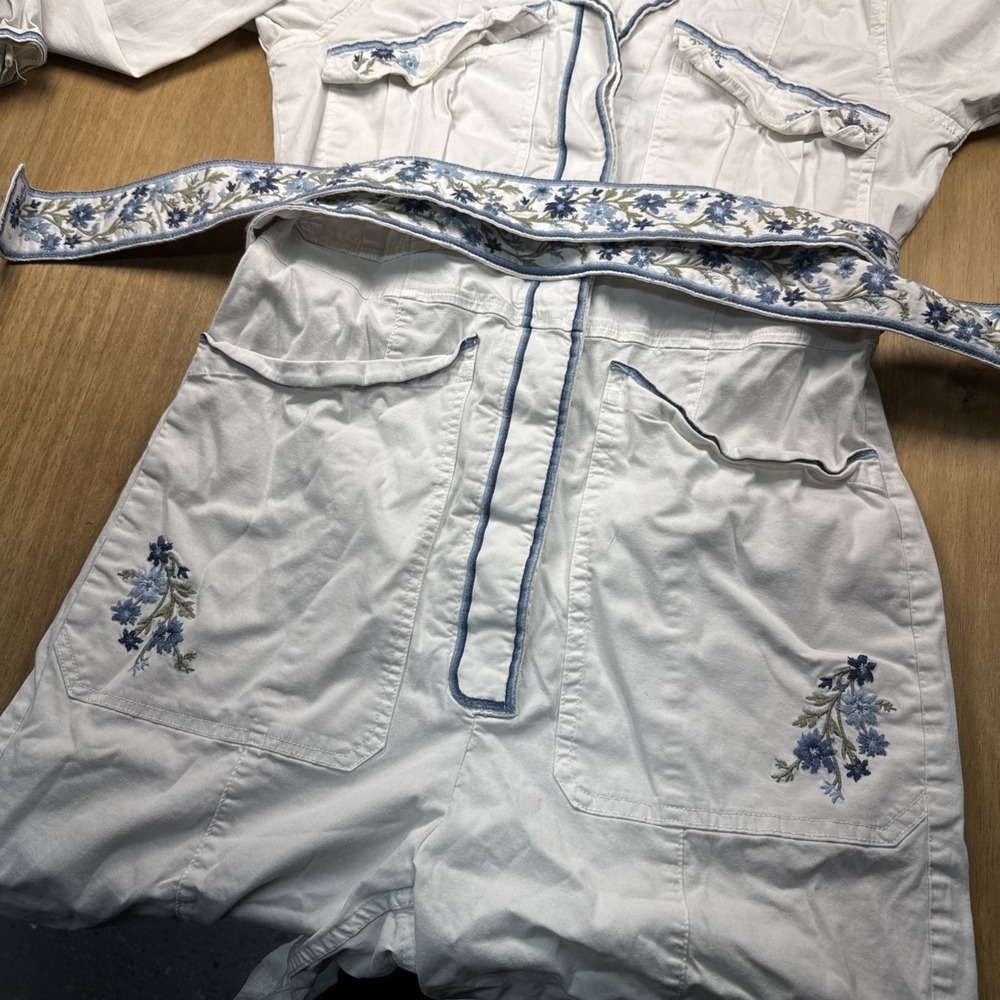 Driftwood Women's M Embroidered Floral Shortall Romper White Boho Hippie Floral - Picture 11 of 15
